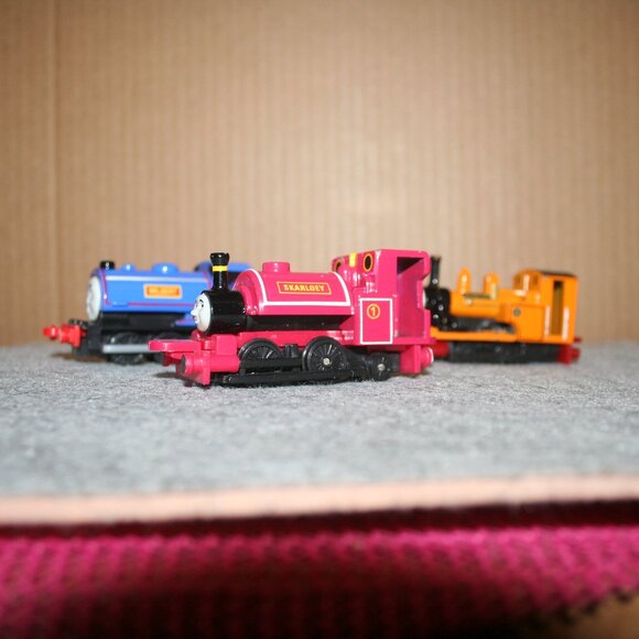 Vtg. (3) Thomas Tank Engine & Friends Diecast Magnetic Trains Ertl Lot 2 1990's - Picture 7 of 9